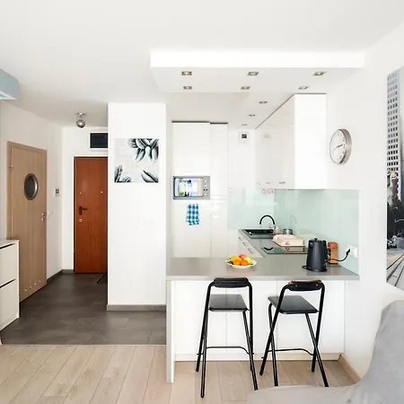 Apartment Extra Kabaty Nr 5 Warsaw
